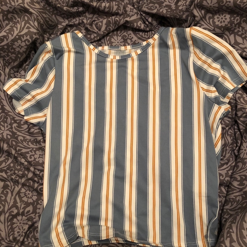 cute stripped top